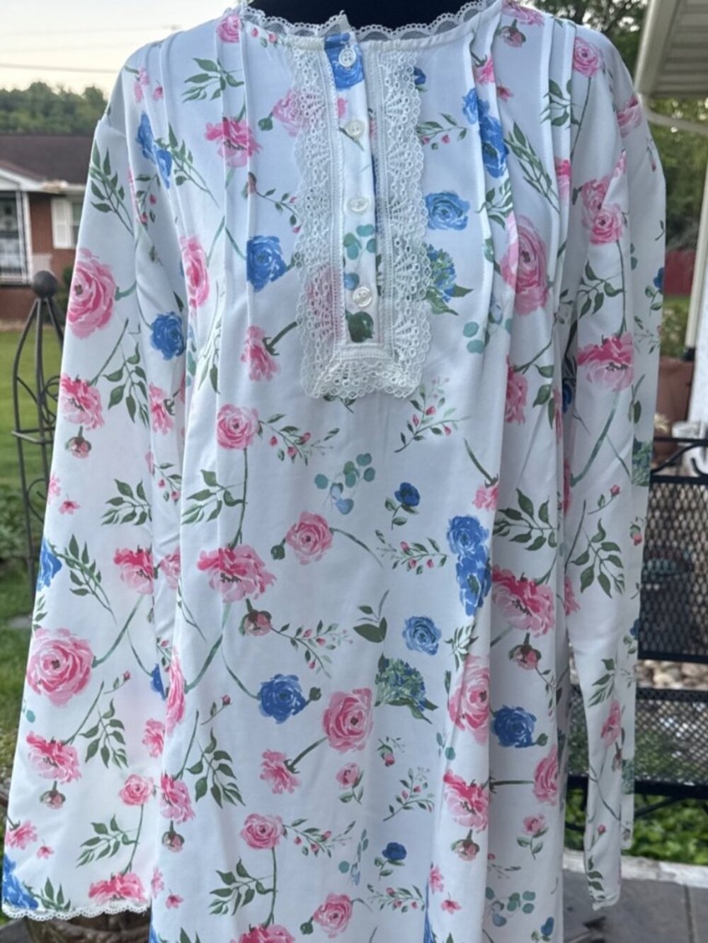 Vintage Floral Nightgown Lace Trim Long Sleeve The Tog Shop Womens M